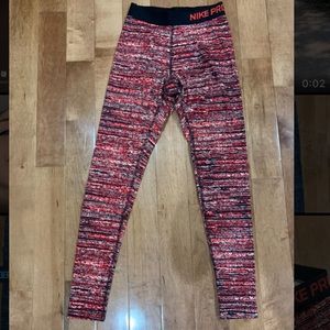 NIKE XS Leggings